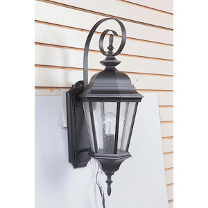 Chadwick - One Light Outdoor Medium Wall Mount in Traditional Style - 9.41 inches wide by 24.3 inches high