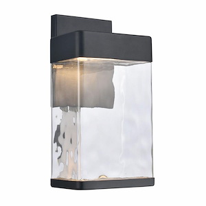 Cornice - 8W LED Outdoor Wall Sconce In Farmhouse Style-13.5 Inches Tall and 7 Inches Wide - 1284538