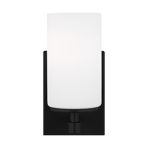 Alturas-1 Light Wall Sconce In Contemporary Style-8.75 Inch Tall and 4.38 Inch Wide - 1118446