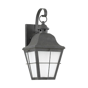 Sea Gull Lighting-Chatham-100W One Light Outdoor Wall Lantern in Traditional Style-6.75 Inch wide by 14.5 Inch high