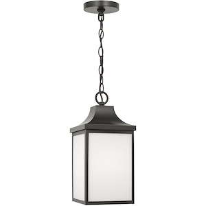 Saybrook - 1 Light Medium Pendant In Traditional Style-16.75 Inches Tall and 8.5 Inches Wide - 1326585