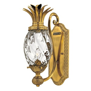Plantation - 1 Light Wall Sconce in Traditional and Glam Style - 6 Inches Wide by 14.5 Inches High - 758999