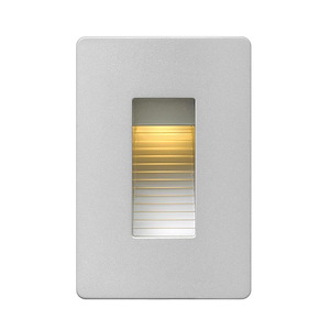 Luna - 120V 4W LED Vertical Step Light - 3 Inches Wide by 4.5 Inches High - 676384