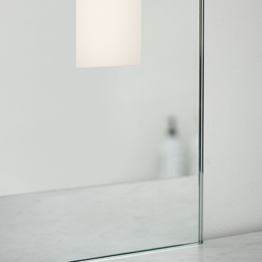 700VNRFL-LED930