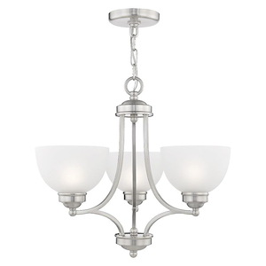 Somerset - 3 Light Chandelier in Traditional Style - 20 Inches wide by 18 Inches high