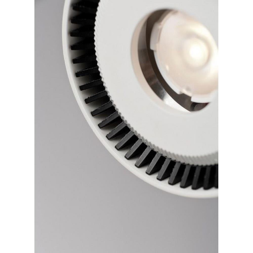 700MPISO8273018S-LED